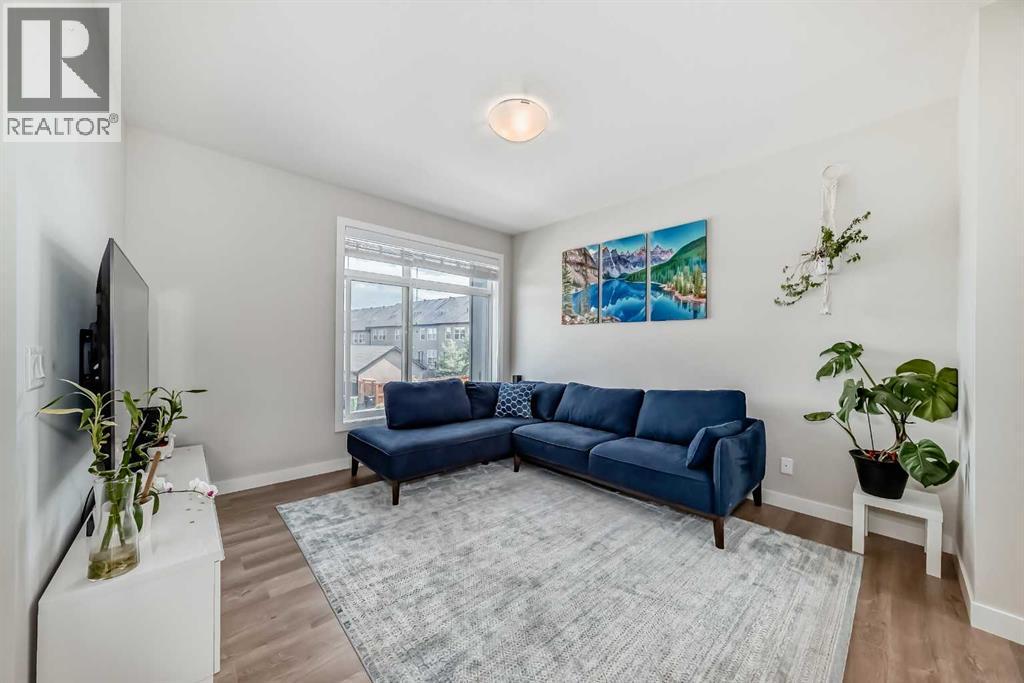 Single Family House for Sale in  sage meadows Circle NW Sage Hill Calgary 