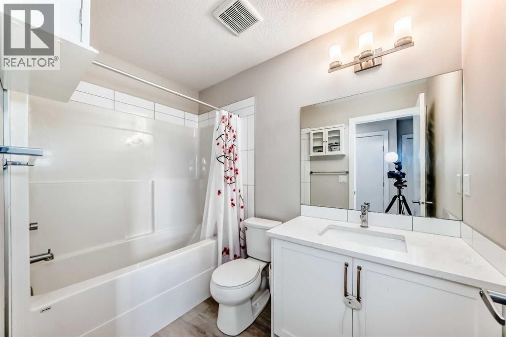 Single Family House for Sale in  sage meadows Circle NW Sage Hill Calgary 