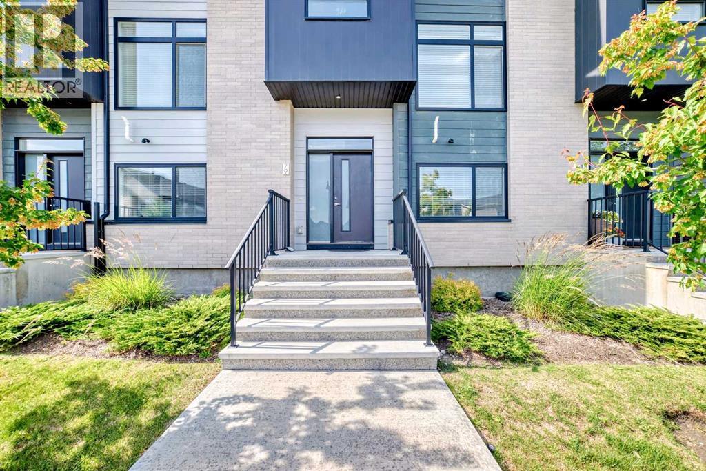 Single Family House for Sale in  sage meadows Circle NW Sage Hill Calgary 