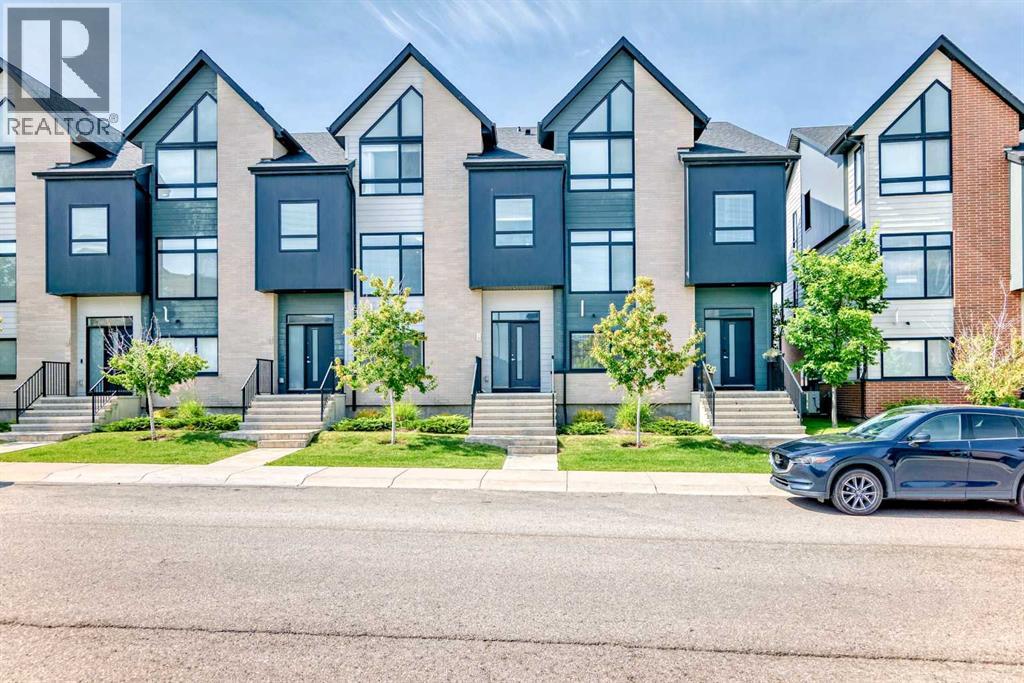 Single Family House for Sale in  sage meadows Circle NW Sage Hill Calgary 