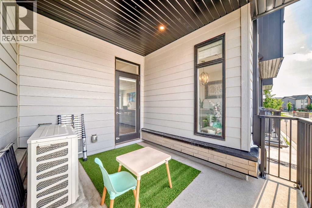 Single Family House for Sale in  sage meadows Circle NW Sage Hill Calgary 