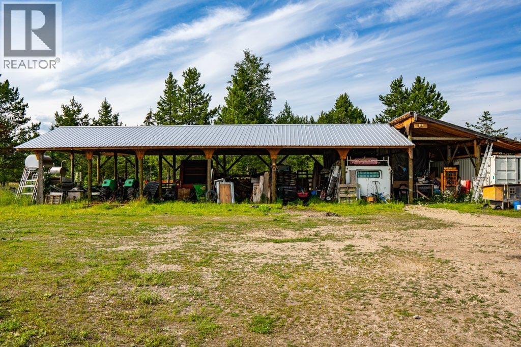 Photo 10 of 12165 Buckhorn Lake Road, Prince George BC