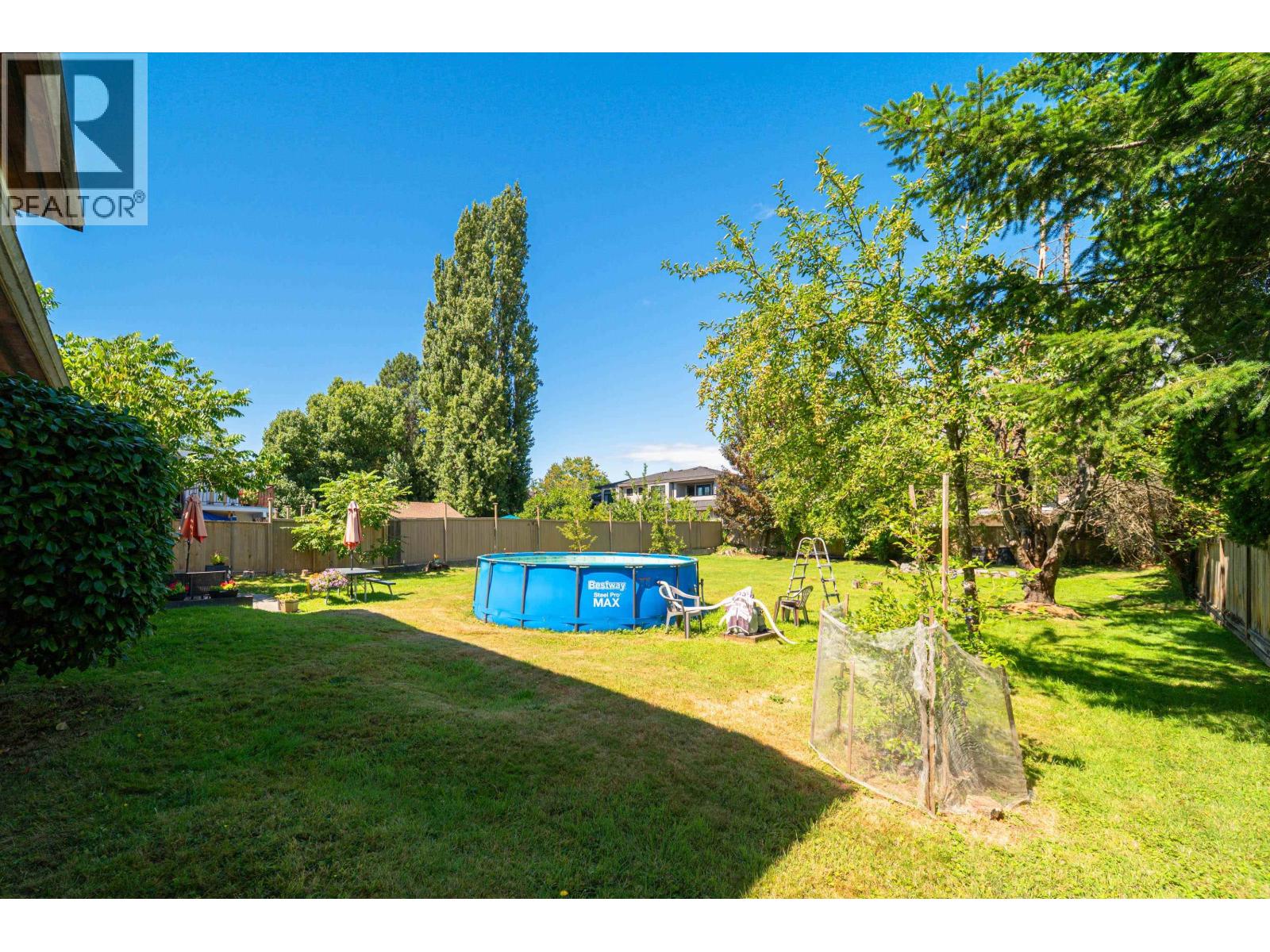 Photo 27 of 6131 Blundell Road, Richmond BC