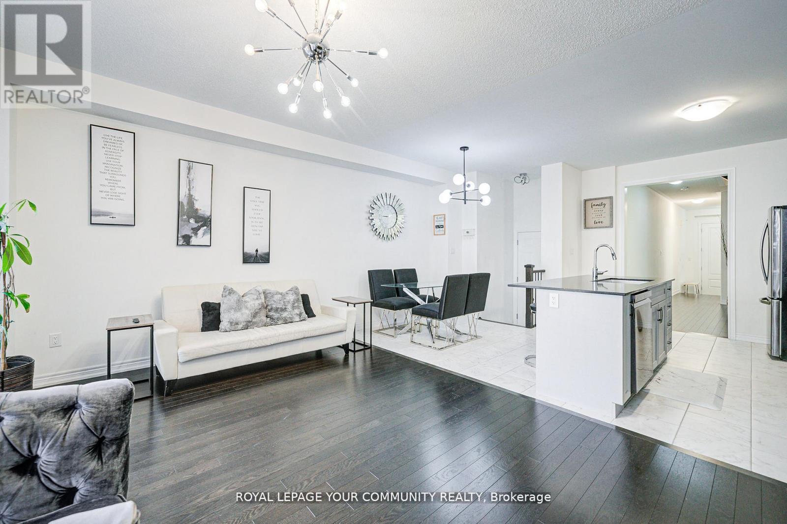 Photo 29 of 16 Angelfish Road, Brampton ON