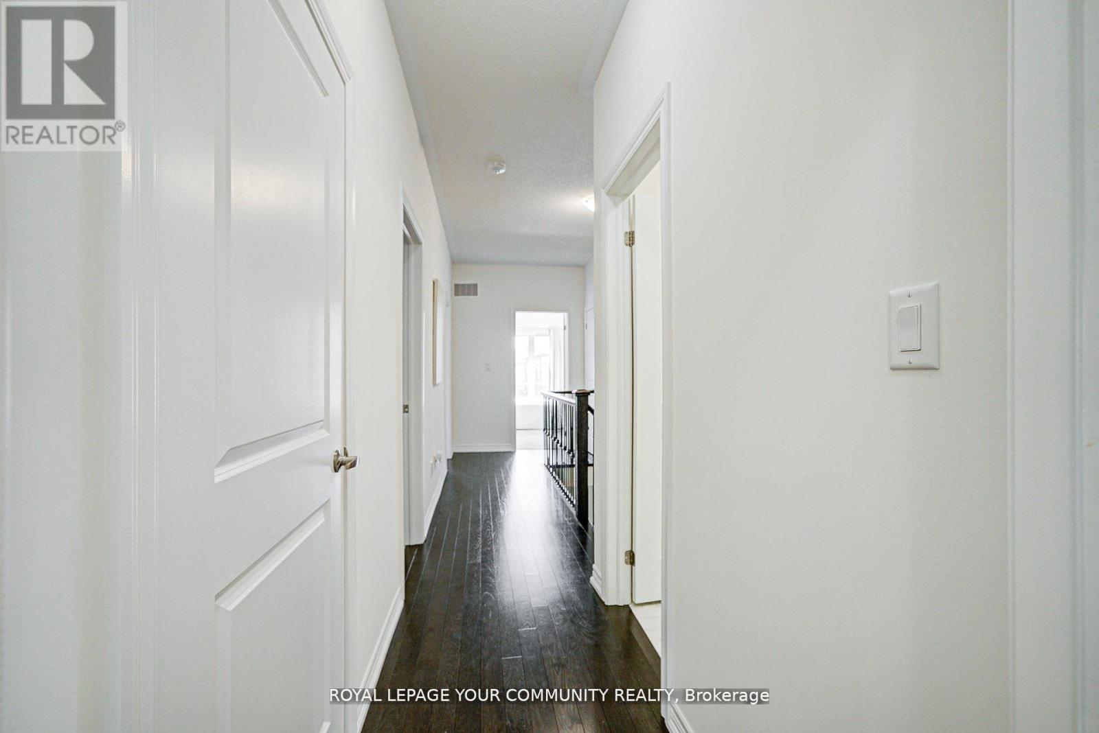 Photo 26 of 16 Angelfish Road, Brampton ON