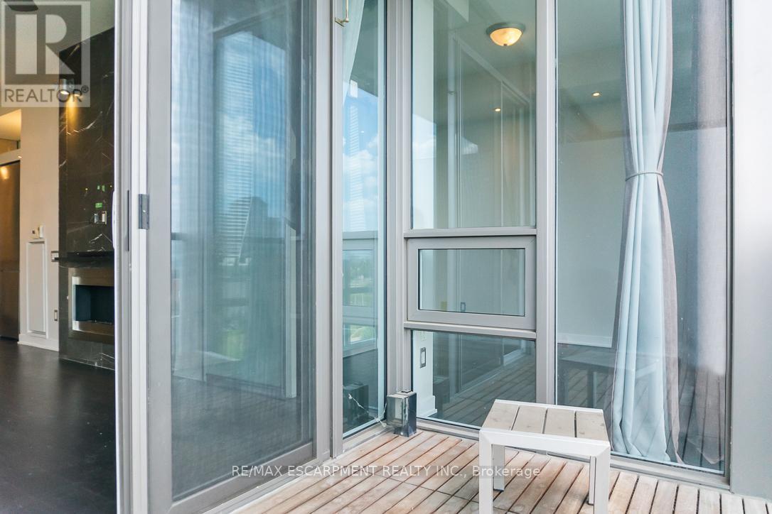 Photo 25 of 607 88 Park Lawn Road, Toronto ON