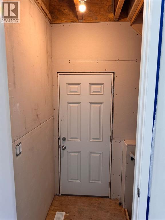 Single Family House for Sale in  Setonvista Grove SE Seton Calgary 
