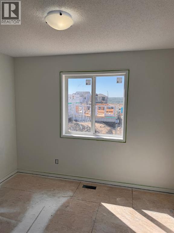 Photo 1 of 113 Setonvista Gate Se, Calgary AB