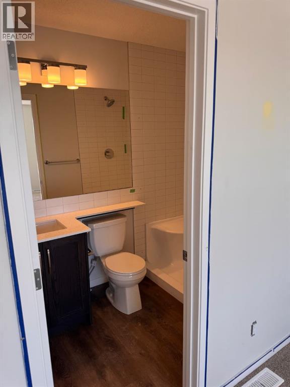 Single Family House for Sale in  Setonvista Grove SE Seton Calgary 