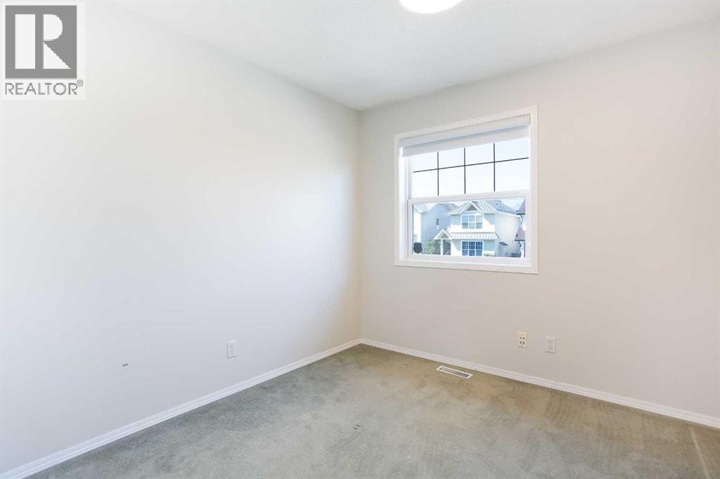Single Family House for Sale in  Hidden Ranch Close NW Hidden Valley Calgary 