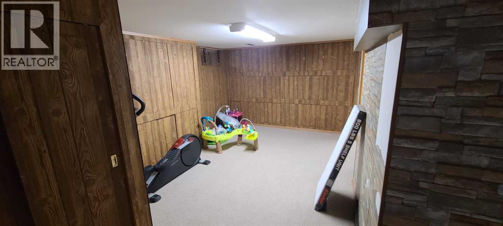 Photo 9 of 5613 55 Street, Taber AB