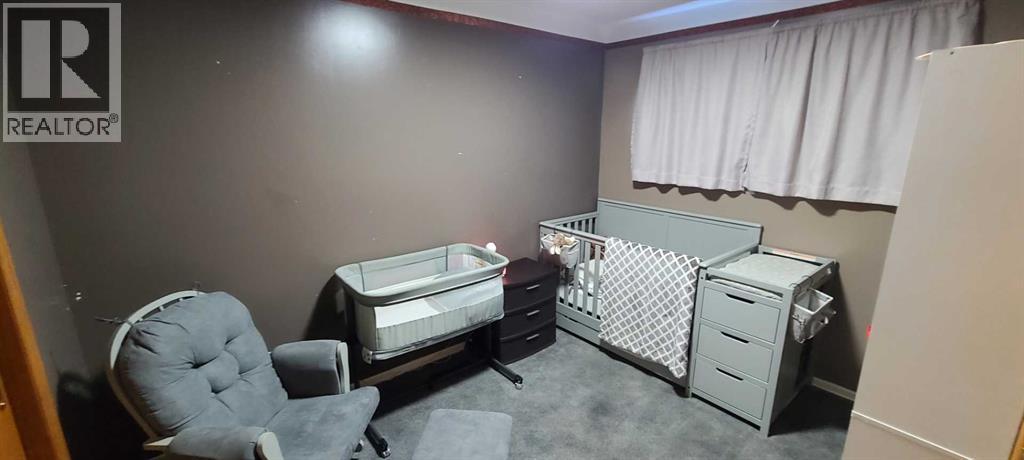 Photo 18 of 5613 55 Street, Taber AB