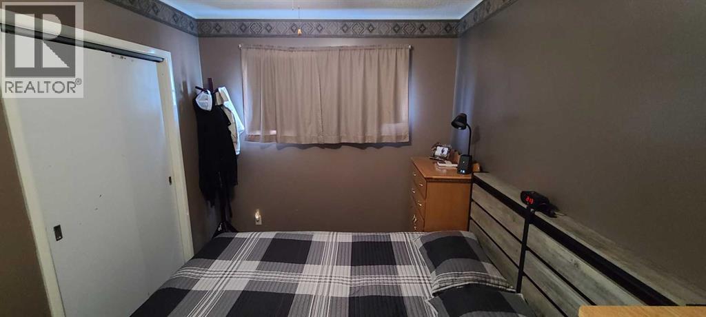 Photo 36 of 5613 55 Street, Taber AB
