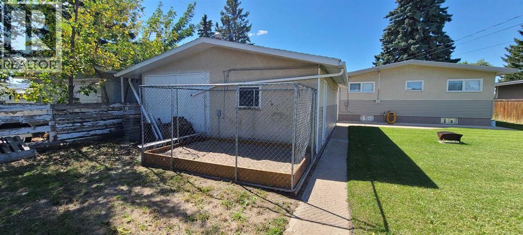 Photo 7 of 5613 55 Street, Taber AB