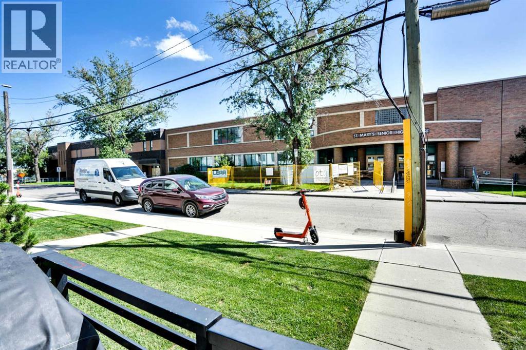 Single Family House for Sale in #   Avenue SW Mission Calgary 