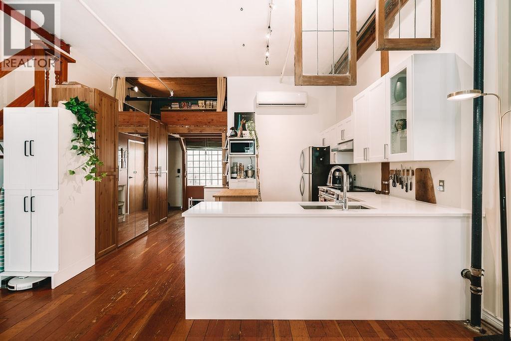 Photo 5 of 306 2556 E Hastings Street, Vancouver BC