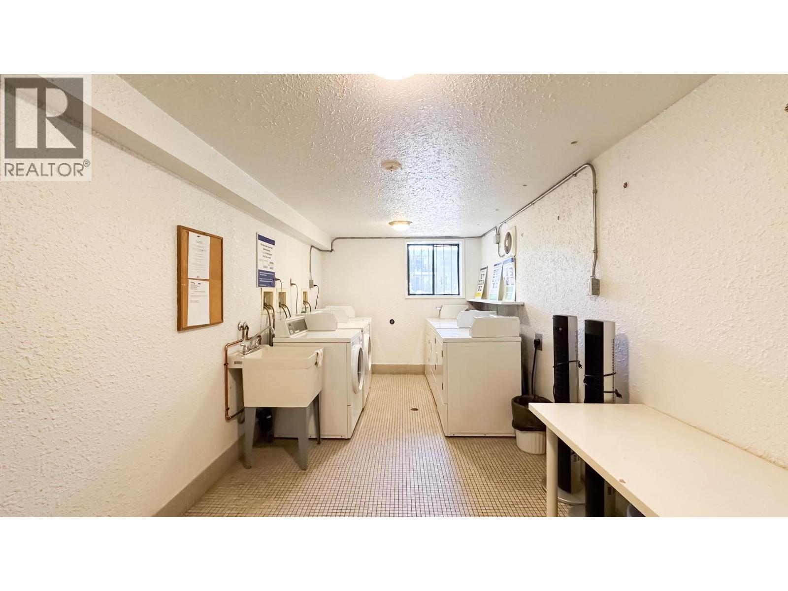 Photo 23 of 306 252 W 2nd Street, North Vancouver BC