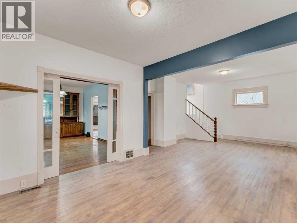 Photo 19 of 169 5 Street Se, Medicine Hat AB