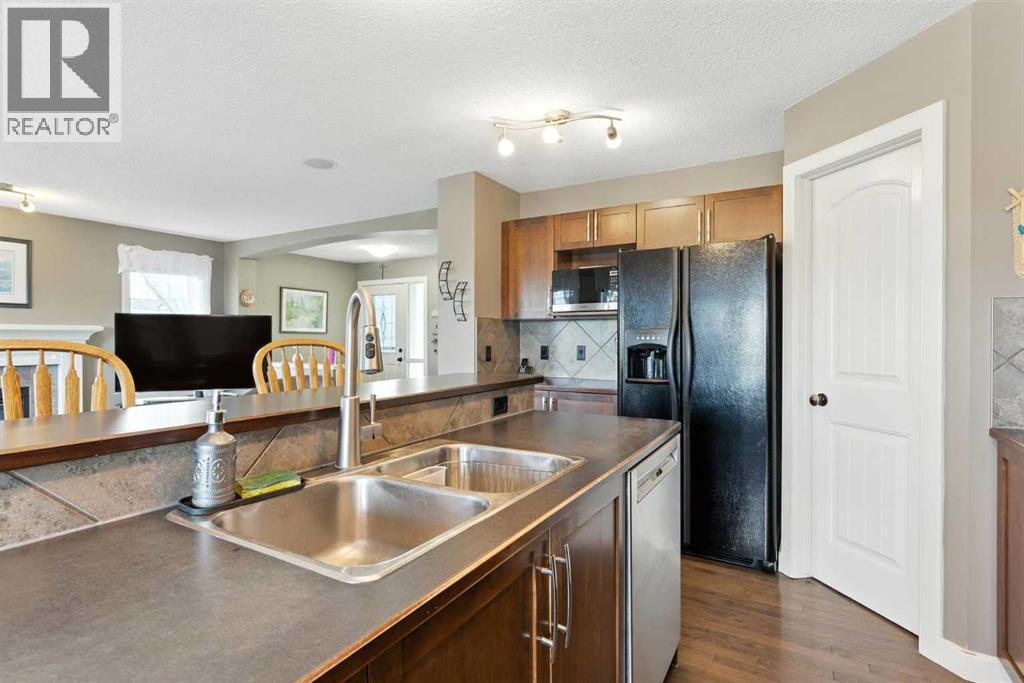 Single Family House for Sale in  Bridlecrest Court SW Bridlewood Calgary 