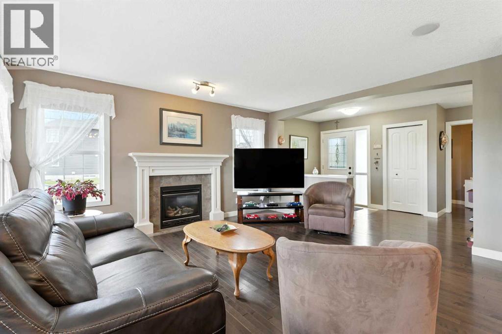 Single Family House for Sale in  Bridlecrest Court SW Bridlewood Calgary 