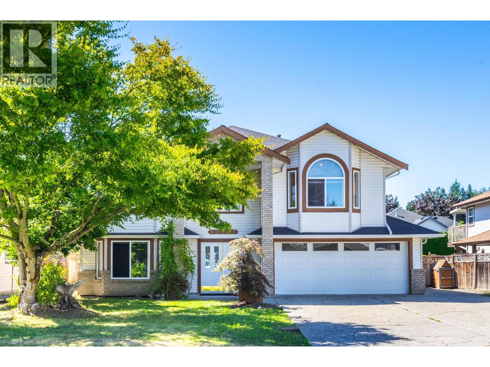 Photo 3 of 12727 227 B Street, Maple Ridge BC