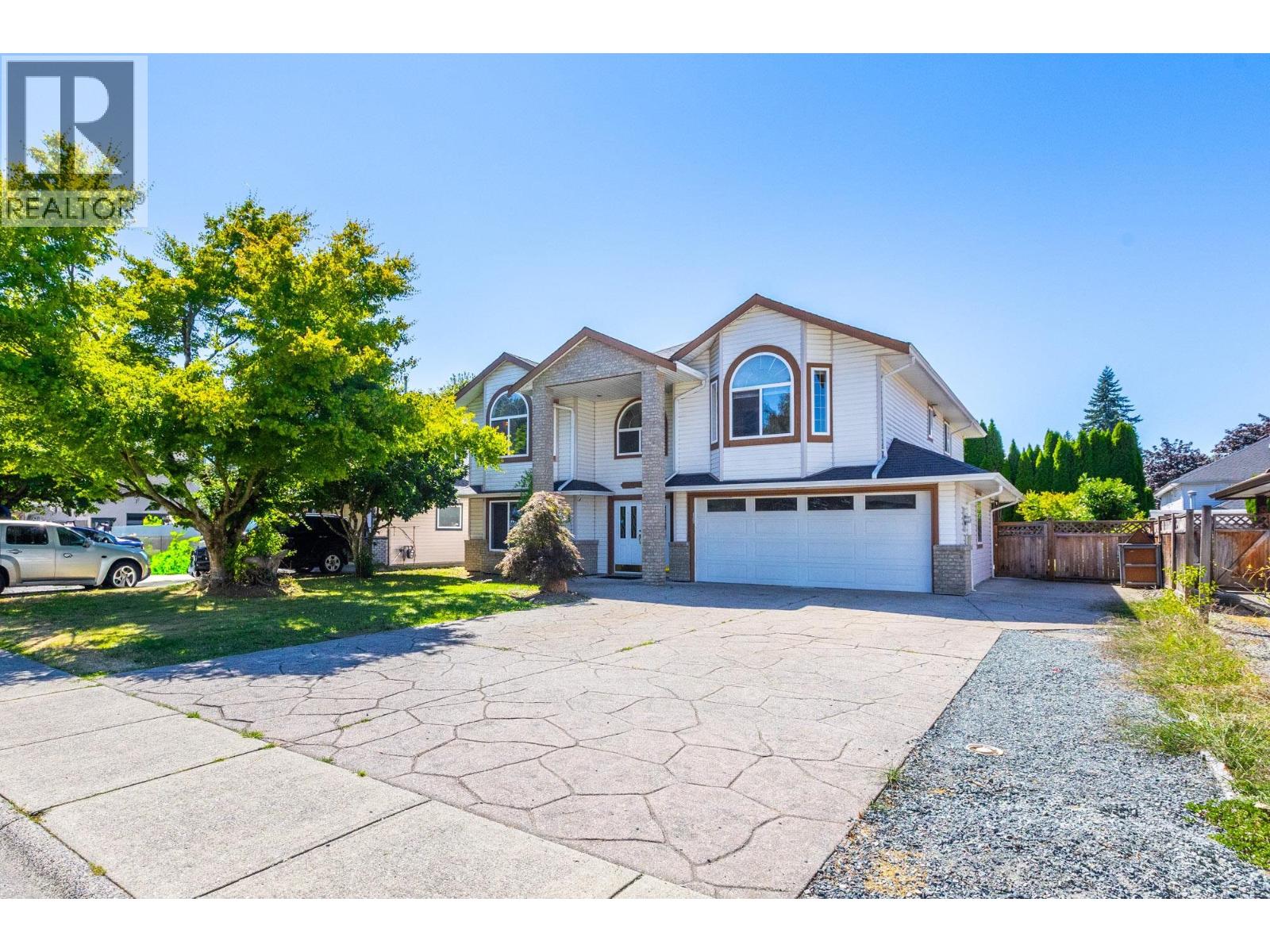 Photo 2 of 12727 227 B Street, Maple Ridge BC