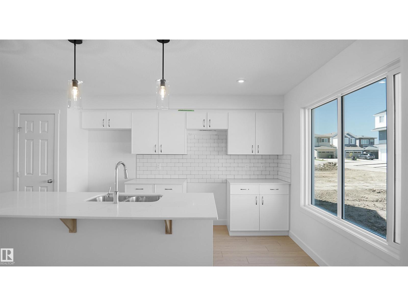 Photo 8 of 17518 5 A St Ne, Edmonton AB