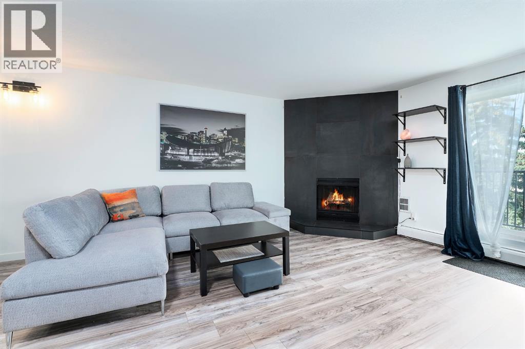 Single Family House for Sale in   Glamis Drive SW Glamorgan Calgary 