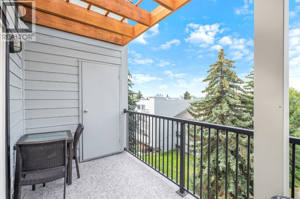 Single Family House for Sale in   Glamis Drive SW Glamorgan Calgary 