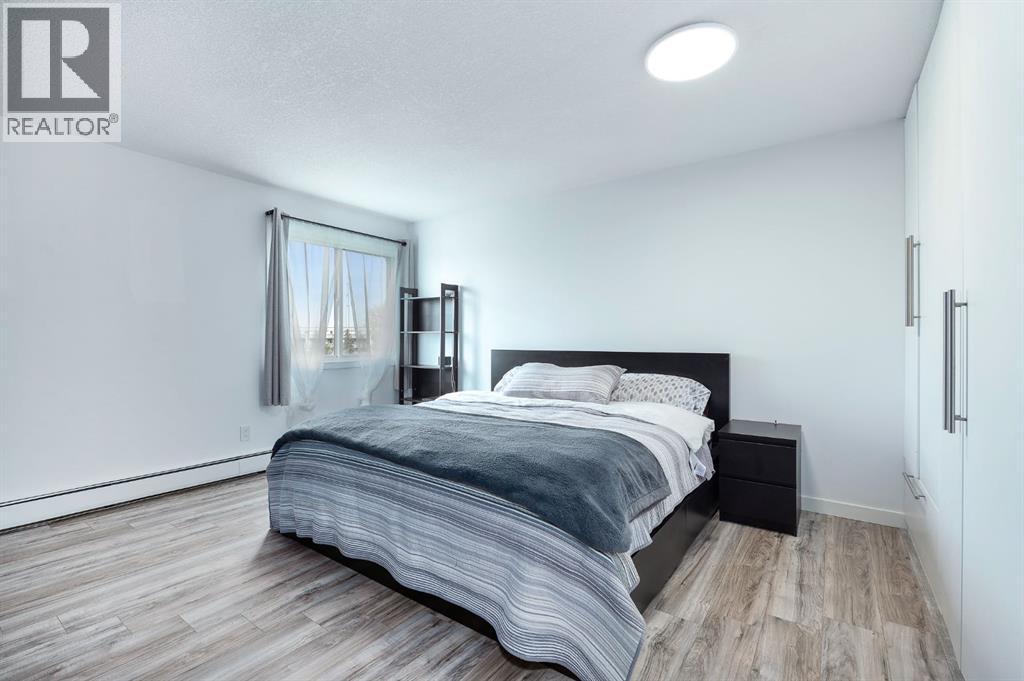 Single Family House for Sale in   Glamis Drive SW Glamorgan Calgary 