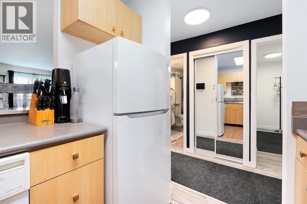 Single Family House for Sale in   Glamis Drive SW Glamorgan Calgary 