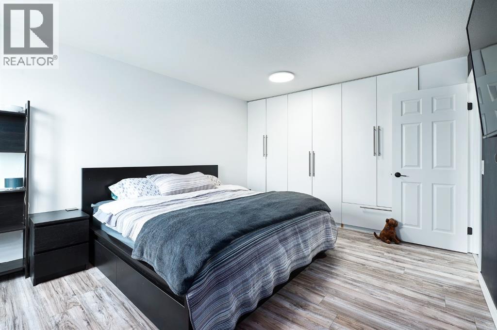 Single Family House for Sale in   Glamis Drive SW Glamorgan Calgary 