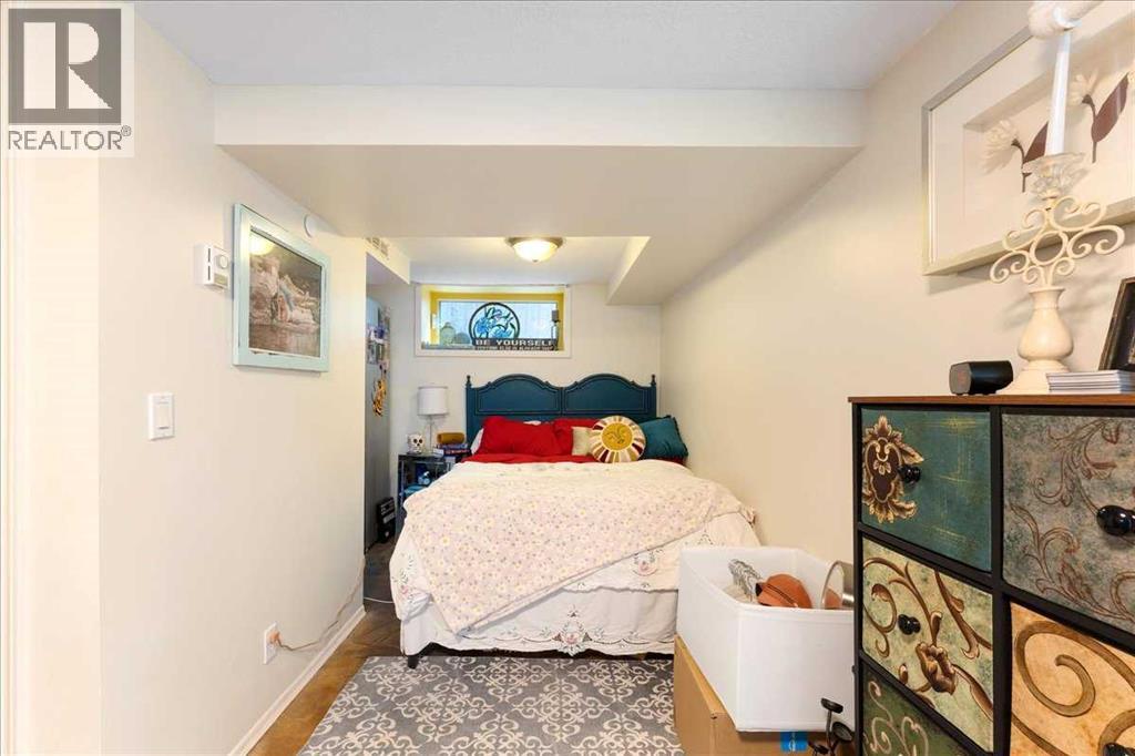 Single Family House for Sale in   Avenue SE Ramsay Calgary 
