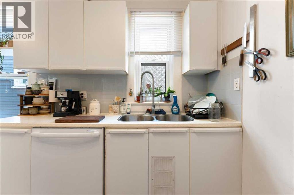 Single Family House for Sale in   Avenue SE Ramsay Calgary 