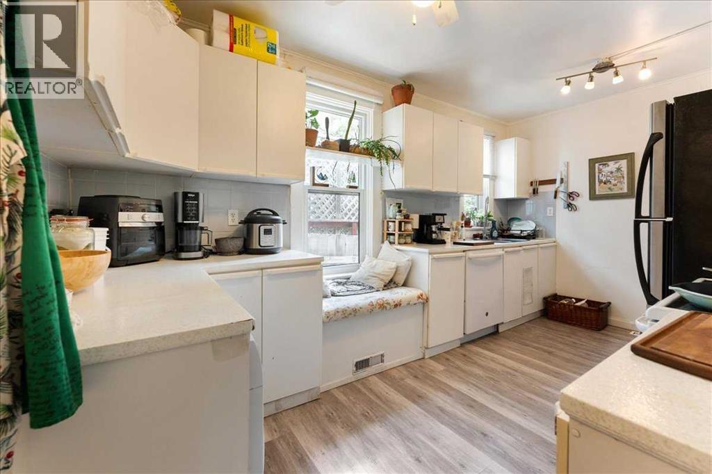 Single Family House for Sale in   Avenue SE Ramsay Calgary 