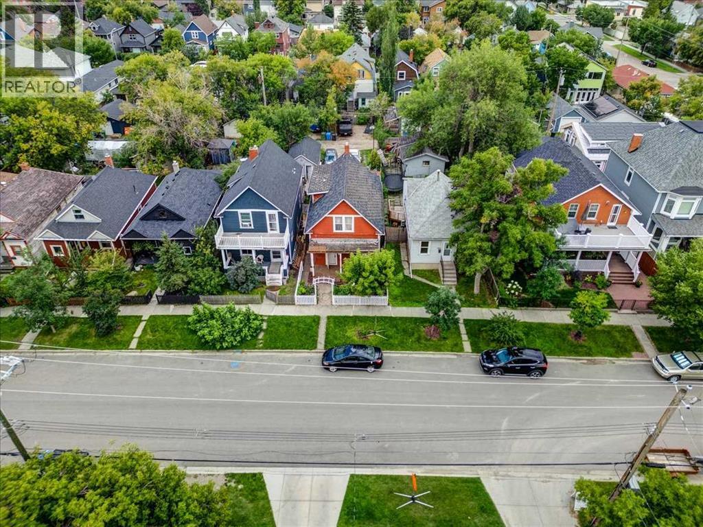 Single Family House for Sale in   Avenue SE Ramsay Calgary 