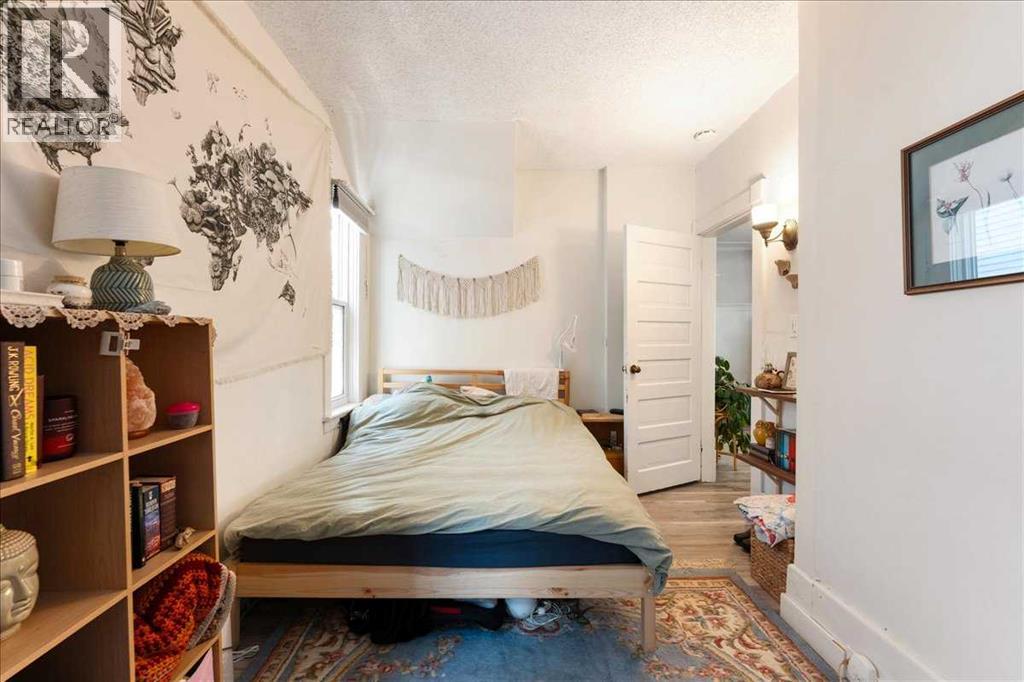 Single Family House for Sale in   Avenue SE Ramsay Calgary 