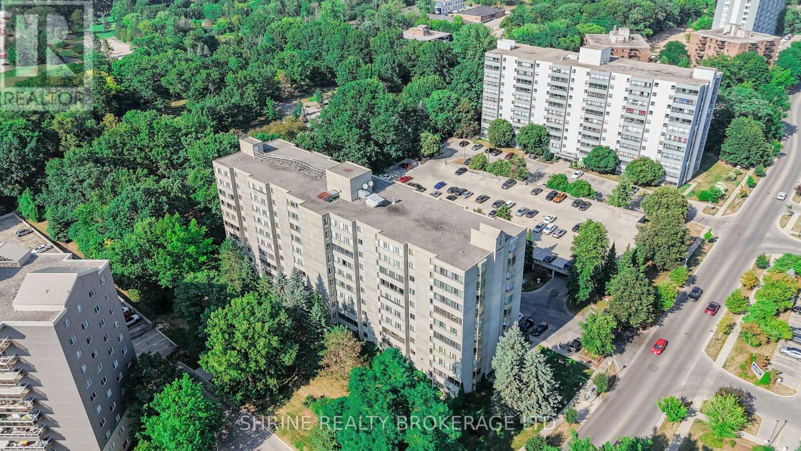 Photo 8 of 207 570 Proudfoot Lane, London North ON
