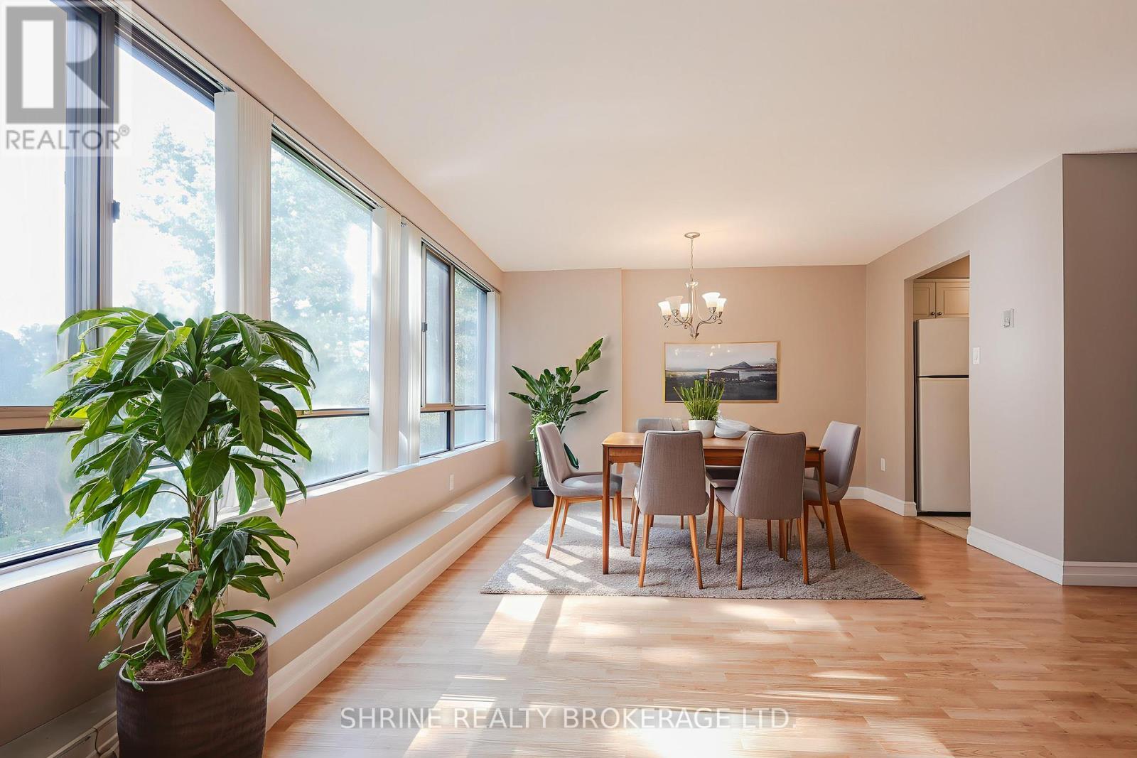 Photo 1 of 207 570 Proudfoot Lane, London North ON