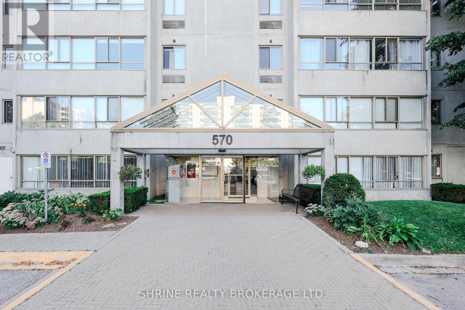 Photo 14 of 207 570 Proudfoot Lane, London North ON