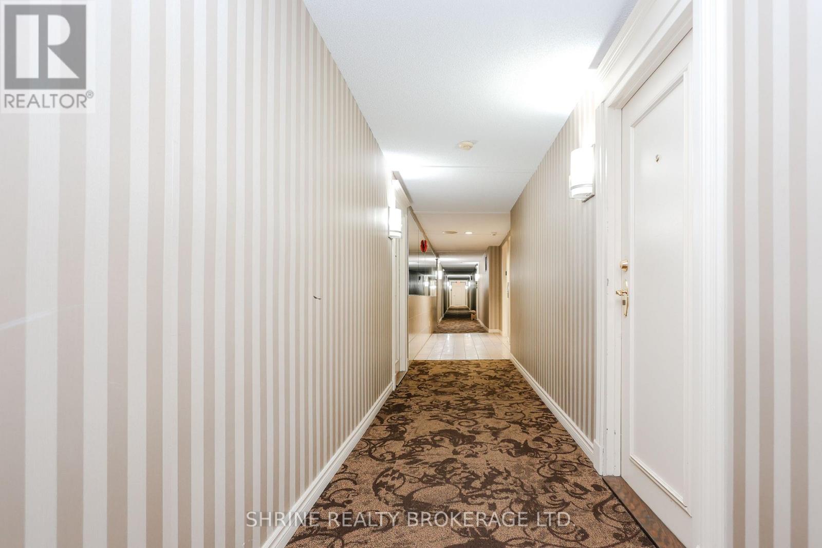 Photo 9 of 207 570 Proudfoot Lane, London North ON