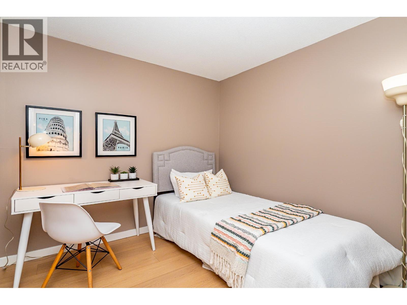 Photo 24 of 504 39 Sixth Street, New Westminster BC