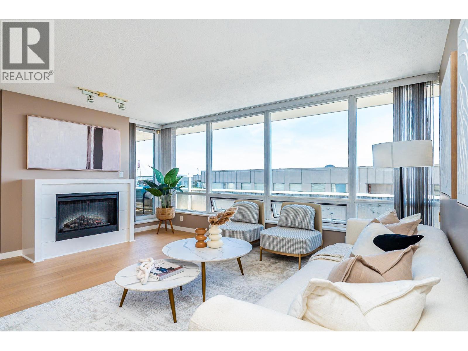 Photo 6 of 504 39 Sixth Street, New Westminster BC