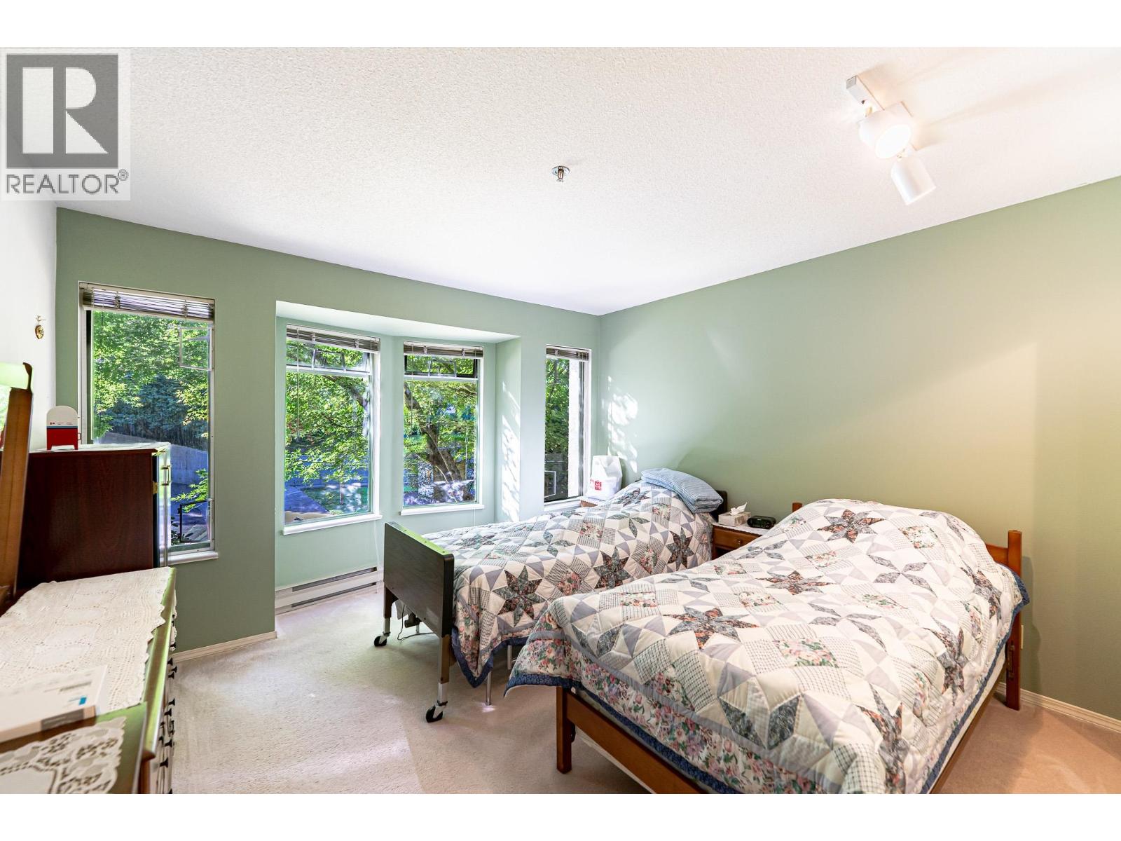 Photo 16 of 310 6737 Station Hill Court, Burnaby BC