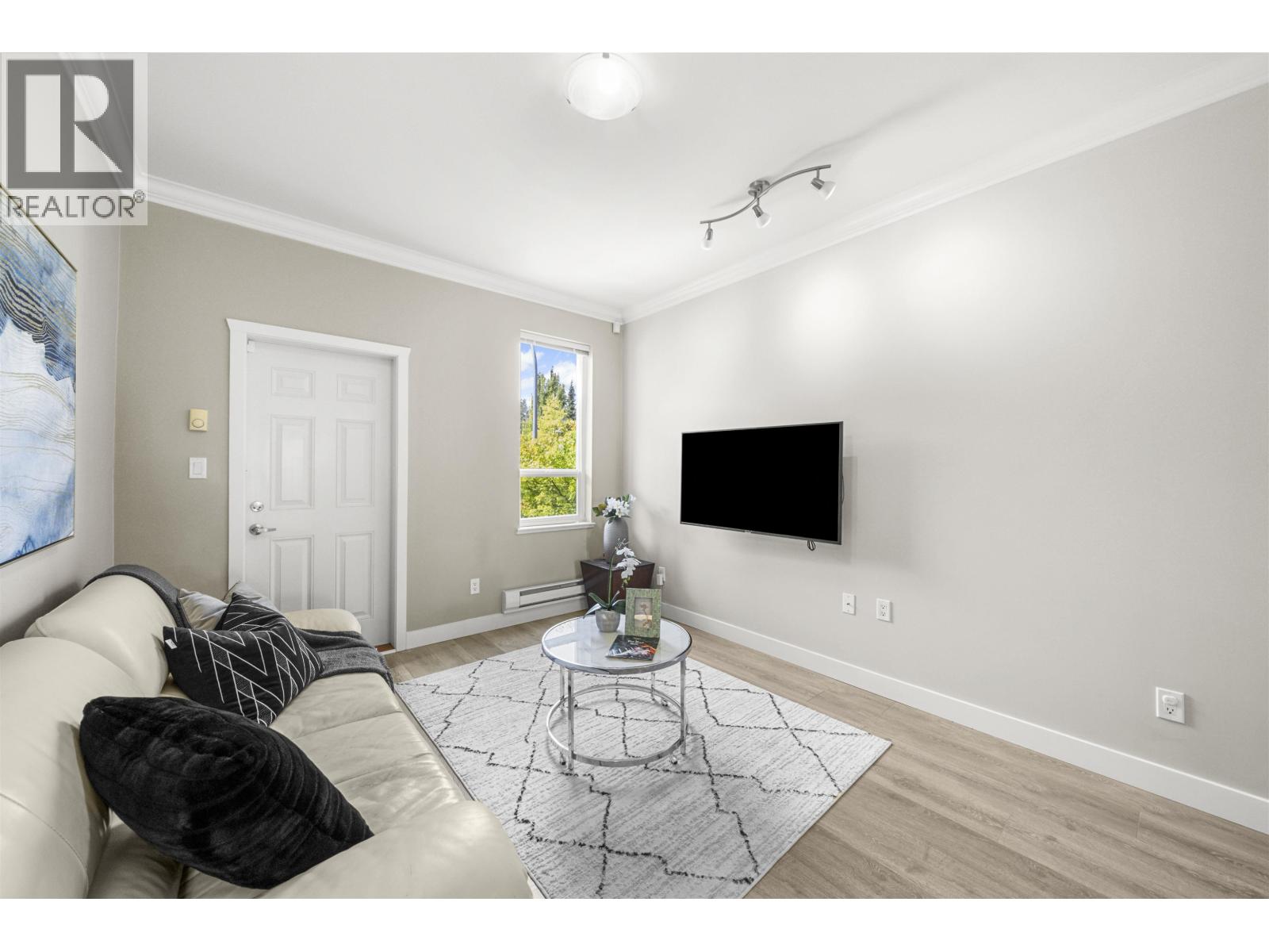 Photo 5 of 2 22788 Westminster Highway, Richmond BC