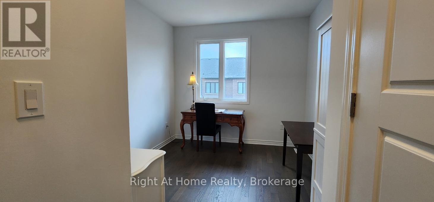 Photo 1 of 1242 Wheat Boom Drive, Oakville ON