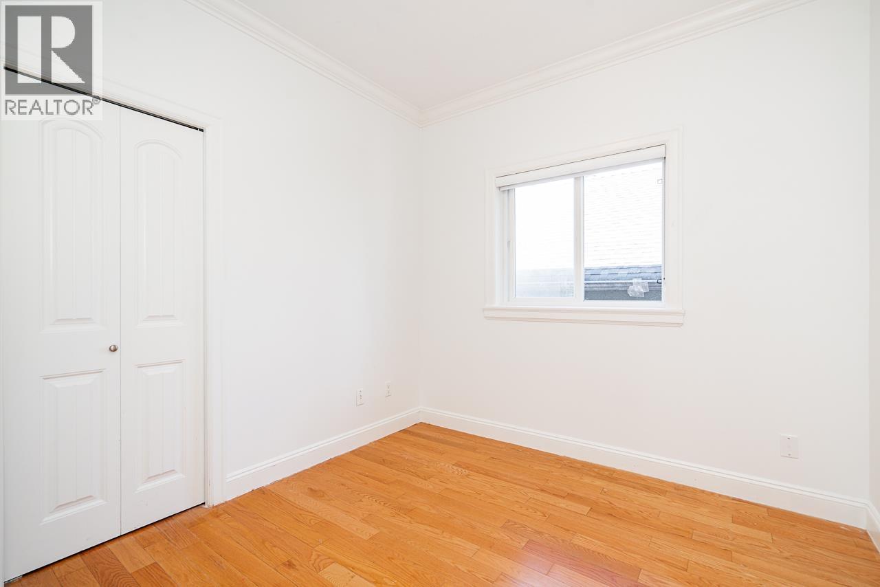 Photo 20 of 7268 1st Street, Burnaby BC