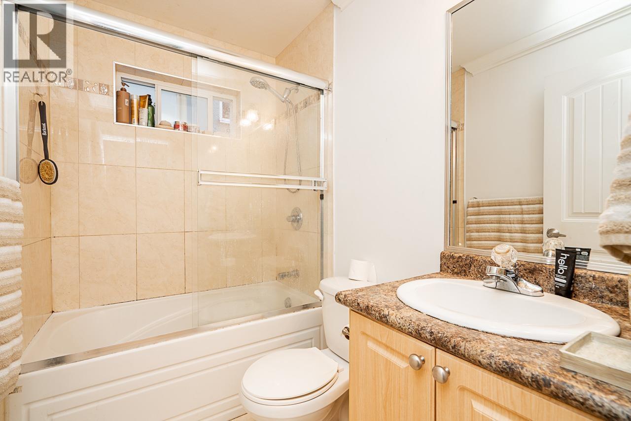 Photo 30 of 7268 1st Street, Burnaby BC