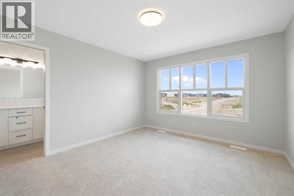 Single Family House for Sale in  Creekview Drive SW Pine Creek Calgary 