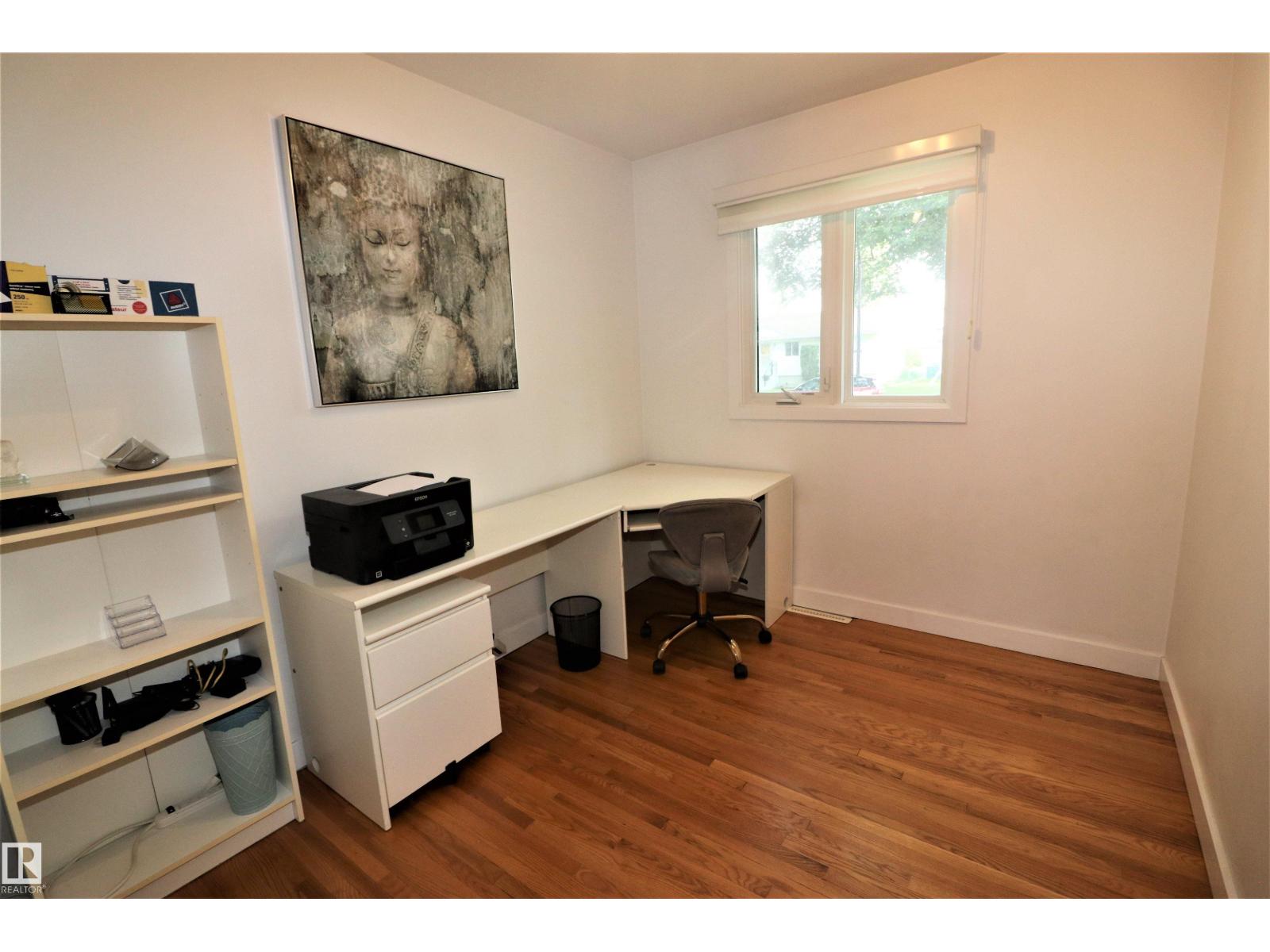 Photo 14 of 8528 64 Av Nw, Edmonton AB
